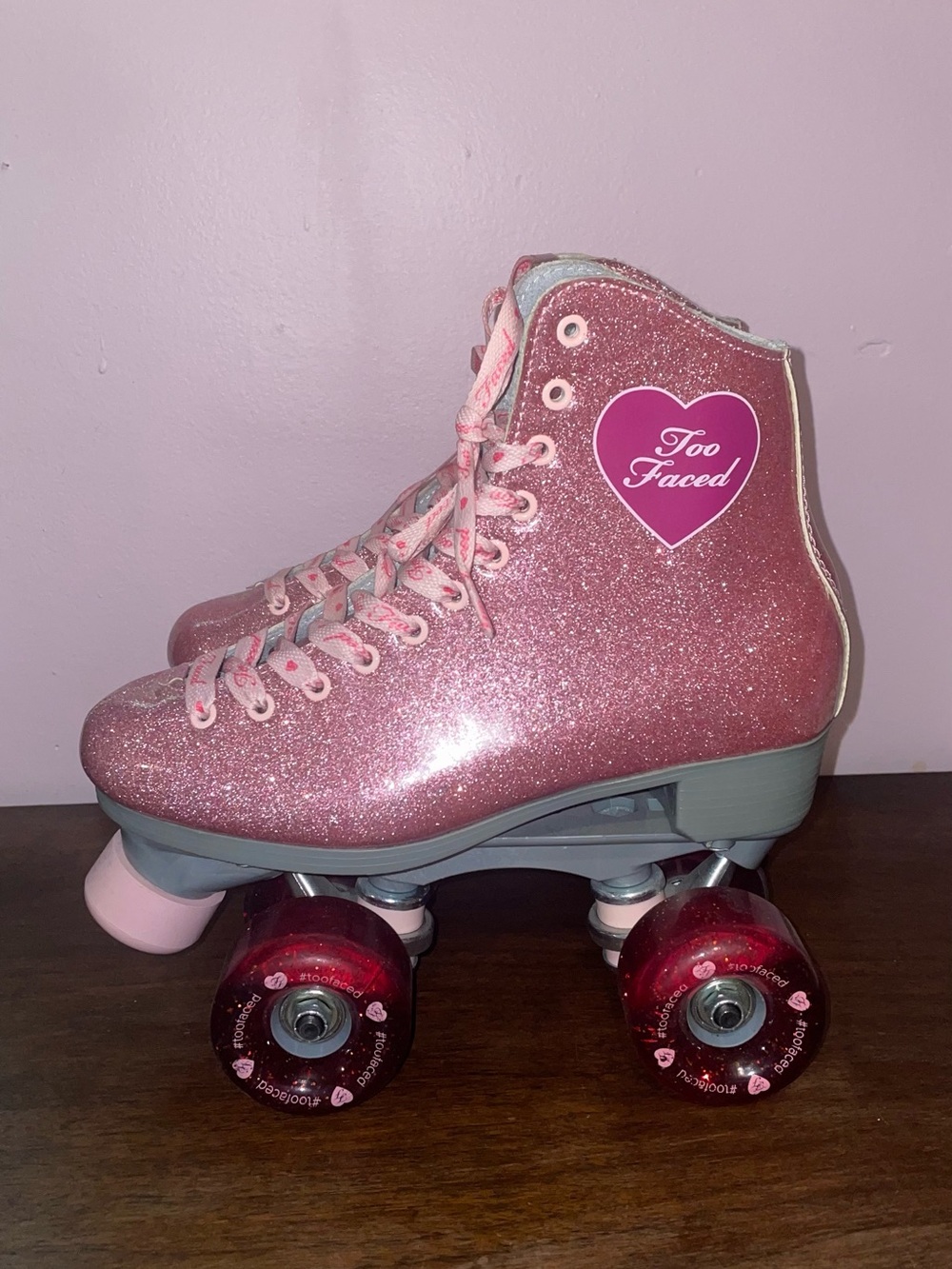Sure-Grip Limited Edition Too Faced skates (M6/W8)